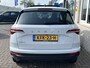 Skoda Karoq 1.5 TSI ACT Ambition / AUTOMAAT/ PANO/ KEYLESS/ ADAPTIVE CRUISE/ DIGITAL DASH/ DAB/ NAVI/ SMARTLINK/ CLIMA/ STUUR+ STOELVERWARMING V+A/ PARK. SENSOREN + CAMERA/ 17'' LMV