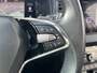 Skoda Karoq 1.5 TSI ACT Ambition / AUTOMAAT/ PANO/ KEYLESS/ ADAPTIVE CRUISE/ DIGITAL DASH/ DAB/ NAVI/ SMARTLINK/ CLIMA/ STUUR+ STOELVERWARMING V+A/ PARK. SENSOREN + CAMERA/ 17'' LMV