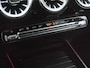 Mercedes-Benz EQA 250 Business Solution AMG 67 kWh | SOH 99% | Sfeerverlichting | 14.000 KM | NL-Auto | Nieuwstaat |