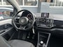 Volkswagen Up! 1.0 high up! Navi BlueM. Navigatie Stoelverwarming Airco