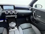 Mercedes-Benz A-klasse 250 e AMG Line Trekhaak | Panorama | Sfeerverlichting | Memory |