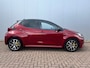 Toyota Yaris 1.5 Hybrid Launch Edition | Two-Tone | Stoelverwarming | 17'' Lichtmetalen velgen | LED