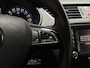 Skoda Octavia Combi 1.2 TSI Sport Automaat (NAVIGATIE, CLIMATE, GETINT GLAS, TREKHAAK, PARKEERSENSOREN, SPORTSTOELEN, CRUISE, LM VELGEN, NIEUWE APK, NIEUWSTAAT)