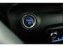 Toyota Yaris 1.5 Hybrid Executive | Parkeersensoren | Head-up display | Half lederen bekleding | Stoelverwarming | Stuurverwarming | All seasons |