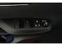 Toyota Yaris 1.5 Hybrid Executive | Parkeersensoren | Head-up display | Half lederen bekleding | Stoelverwarming | Stuurverwarming | All seasons |