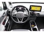 Volkswagen ID.3 First Plus 58 kWh | Achteruitrijcamera | Apple Carplay/Android Auto|telefoonintegratie premium | Keyless entry