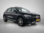 Mercedes-Benz GLA 250 e Plug-In Hybride Trekhaak | Panorama Schuif-Kanteldak | Memory Voorstoelen | Ledkoplampen | Stoelverwarming | KeylessGo | Sfeerverlichting. Inclusief 24 maanden MB Certified garantie voor Europa.