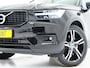 Volvo XC40 1.5 T5 Recharge R-Design | Panoramadak | Trekhaak | Harman/Kardon | Camera | Keyless | Zwarte Hemel | Carplay