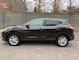Nissan Qashqai 1.2 Premier Edition *trekhaak - navi - camera - panodak*