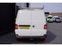 Volkswagen Transporter 2.0 TDI L2 150PK 2x schuifdeur EURO 6 - Airco - Trekhaak - PDC - € 12.950,- Excl.