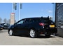 Toyota Corolla Touring Sports 1.8 Hybrid Active Limited Automaat 122pk | Ledverlichting | Lichtmetalen velgen 16" | Zéér zuinig | Stuur & Stoel verwarming |