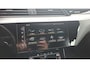 Audi E-tron 55 quattro S edition 95 kWh 408 PK | S-line | Navigatie | Adaptive cruise control | Audi soundsysteem | Camera | Climate Control | Stoelverwarming |