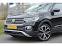 Volkswagen T-Cross 1.0 TSI Style - Trekhaak|Camera|ACC|Virtual|Navi|18"