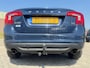 Volvo S60 1.6 T4 Kinetic 180PK AUTOMAAT! Navi l Cruise l LED l Airco ECC! 1e eigenaar l NL AUTO DEALER OH l NIEUWSTAAT!