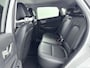 Hyundai Kona Electric EV Premium 64 kWh | Camera | Clima | Adaptive Cruise | Android & Apple Carplay | Stoel stuur verwarming + verkoeling | Elektrische stoelen |