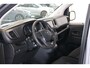 Opel Vivaro gesloten Bestelwagen L2 177pk Automaat | Navi | Camera | Verw. stoelen | Airco | 3-zitplaatsen |