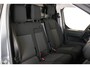 Opel Vivaro gesloten Bestelwagen L2 177pk Automaat | Navi | Camera | Verw. stoelen | Airco | 3-zitplaatsen |