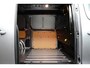 Opel Vivaro gesloten Bestelwagen L2 177pk Automaat | Navi | Camera | Verw. stoelen | Airco | 3-zitplaatsen |