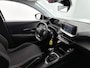 Peugeot 208 Style 75pk | Navigatie | Achteruitrijcamera | Airco | Cruise Control | Parkeersensoren | Led koplampen | Apple Carplay / Android Auto | Bluetooth | DAB+ radio | Elektrisch inklapbare spiegels | Donker getint glas | 16" lichtmetalen velgen |