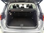 Citroën C5 Aircross SUV Max 1.6 Plug-in Hybrid 180pk Automaat | Navigatie | Panoramisch schuif-kanteldak | Rondomzichtcamera | Handsfree Achterklep | Adaptieve Cruise Control | Parkeersensoren v+a | Half lederen comfortstoelen | Climate Control | Dodehoeksensor | Keyless | Adaptief demping systeem | Donker getint glas | 19" lichtmetalen velgen |