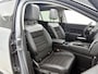 Citroën C5 Aircross SUV Max 1.6 Plug-in Hybrid 180pk Automaat | Navigatie | Panoramisch schuif-kanteldak | Rondomzichtcamera | Handsfree Achterklep | Adaptieve Cruise Control | Parkeersensoren v+a | Half lederen comfortstoelen | Climate Control | Dodehoeksensor | Keyless | Adaptief demping systeem | Donker getint glas | 19" lichtmetalen velgen |