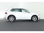 Volkswagen Tiguan 1.4 TSI 150pk DSG R-Line Highline Trekhaak Stoelverwarming Keyless Virtual Cockpit Navigatie