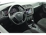 Volkswagen Tiguan 1.4 TSI 150pk DSG R-Line Highline Trekhaak Stoelverwarming Keyless Virtual Cockpit Navigatie