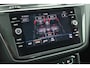 Volkswagen Tiguan 1.4 TSI 150pk DSG R-Line Highline Trekhaak Stoelverwarming Keyless Virtual Cockpit Navigatie