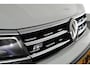 Volkswagen Tiguan 1.4 TSI 150pk DSG R-Line Highline Trekhaak Stoelverwarming Keyless Virtual Cockpit Navigatie