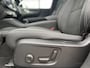 Volvo XC40 1.5 T5 Plug-in hybrid Ultimate Dark | Facelift | 360 camera | elektrisch panorama dak | adaptieve cruise control | Blis | elektrisch verstelbare voor stoelen | Harman Kardon Audio | trekhaak | verwarmde voorstoelen + Stuurwiel | Volvo on Call |