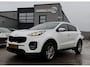 Kia Sportage 1.6 GDI DynamicLine | LED | Climatronic airco | Camera | Lane Assist | 6 bak | Koppeling vernieuwd | 100% onderhouden
