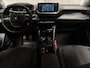 Peugeot 2008 1.2 PureTech Allure Sport (VIRTUAL COCKPIT, APPLE CARPLAY, 360 CAMERA, LEDER, KEYLESS, SPORTSTOELEN, GETINT GLAS, LM VELGEN, NIEUWSTAAT)
