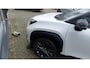 Toyota Yaris Cross 1.5 Hybrid Adventure | 1e-EIG. | Bi-Tone | Leder | JBL-Sound | 18"LMV met ALL-Seasonbanden | Cam| Navi | Stoel Verwarming | ECC | DAB |