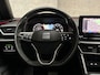 SEAT Leon 1.5 eTSI FR Sport 150Pk Automaat (PANORAMADAK, APPLE CARPLAY, STUUR/STOELVERWARMING, CAMERA, SPORTSTOELEN, TREKHAAK, GETINT GLAS, ADAPTIVE CRUISE, NIEUWSTAAT)