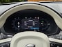 Volvo XC60 2.0 T8 Plug-in hybrid AWD Inscription | Bowers&Wilkins | Pano | Head-up | Trekhaak | Memory