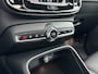Volvo XC40 P8 AWD Pro | 19" | Panoramadak | Trekhaak | Elektr. verst. Stoelen | Harman Kardon | 360 Camera | Stoel/Stuurverwarming | Warmtepomp | Adaptieve Cruise | BLIS | Keyless | Elektr. Achterklep