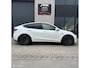 Tesla Model Y Performance + MMX PACK + TREKHAAK + IAP