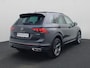 Volkswagen Tiguan 1.4TSIeHybrid 180kW/245PK R-Line DSG · Panoramadak · Trekhaak · Apple/Android Car Play · Camera ·