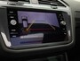 Volkswagen Tiguan 1.4TSIeHybrid 180kW/245PK R-Line DSG · Panoramadak · Trekhaak · Apple/Android Car Play · Camera ·