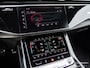 Audi Q8 55 TFSI e quattro S-Line Pano RS-Stoelen Goodwood 23" Softclose Nachtzicht