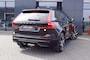 Volvo XC60 Recharge T8 AWD Polestar Engineerd 455pk/ Panodak/22 inch/Leer/Head-up/Trekhaak wegklb.