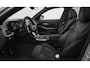 BMW 3-Serie 330i M-Sport | 'Frozen Pure Grey' | Camera | Shadow | LED | Stoelverwarming |