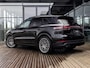 Porsche Cayenne 3.0 E-Hybrid Platinum Edition | SPORTCHRONO | PASM LUCHTVERING | STOELMASSAGE | STOELVENTILATIE | TV SCHERMEN ACHTER | SPORTEINDPIJPEN ACHTER | PANORAMA/SCHUIF-KANTELDAK | BOSE | PORSCHE INNODRIVE | ADAPTIVE CRUISECONTROL | 21 INCH | NL GELEVERD | 1E EIGENAAR |
