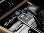Porsche Cayenne 3.0 E-Hybrid Platinum Edition | SPORTCHRONO | PASM LUCHTVERING | STOELMASSAGE | STOELVENTILATIE | TV SCHERMEN ACHTER | SPORTEINDPIJPEN ACHTER | PANORAMA/SCHUIF-KANTELDAK | BOSE | PORSCHE INNODRIVE | ADAPTIVE CRUISECONTROL | 21 INCH | NL GELEVERD | 1E EIGENAAR |