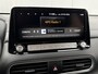 Hyundai Kona Electric EV Fashion 64 kWh / Apple Carplay/Android Auto / Navigatie / Cruise Control Adaptief met Stop&Go / All-season banden / Trekhaak /