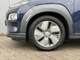 Hyundai Kona Electric EV Fashion 64 kWh / Apple Carplay/Android Auto / Navigatie / Cruise Control Adaptief met Stop&Go / All-season banden / Trekhaak /