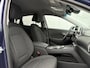 Hyundai Kona Electric EV Fashion 64 kWh / Apple Carplay/Android Auto / Navigatie / Cruise Control Adaptief met Stop&Go / All-season banden / Trekhaak /