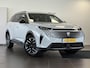 Peugeot 5008 Allure Pack 1.2 Hybrid 145pk e-DSC6 | PANORAMIC NAVIGATION | 7-ZITS | STOEL+STUURVERW. | KEYLESS ENTRY | AGR-STOEL | 3-ZONE CLIMATE | DAB+ | ADAPTIVE CRUISE