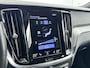 Volvo V60 B3 R-Design | 20" | Exterior Styling Pack | Elektr. verst. best. Stoel | Parkeercamera | Stoel/Stuur/Achterbankverwarming | Parkeerverwarming | Adaptieve Cruise | BLIS | Keyless