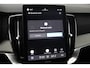 Volvo XC90 T8 Plug-in hybrid Ultra Black Edition | Luchtvering | Trekhaak | Head-Up | 360° Camera | Panoramadak